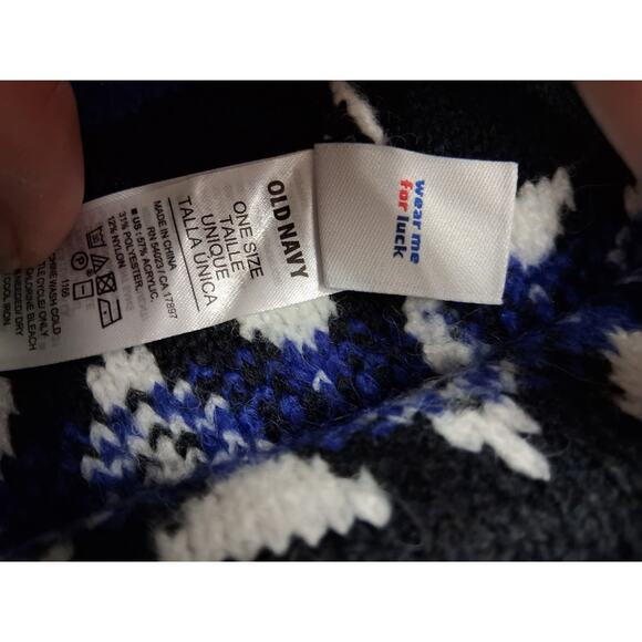 Old Navy Knit Hat Beanie Adult One Size Blue Red Multicolor Ski Snow Winter NWT - Picture 5 of 8